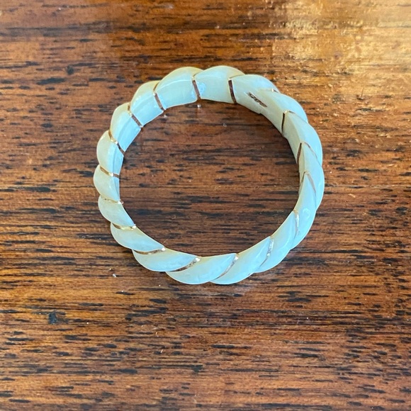 Carved Ivory with 14k gold accents - Picture 4 of 9